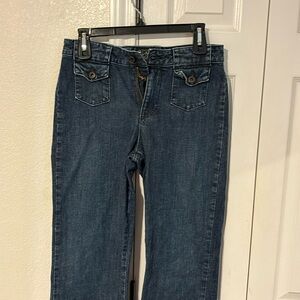 Lucky brand flare jeans 6/28